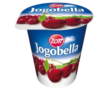 Йогурт с вишни Zott Jogobella 150 г