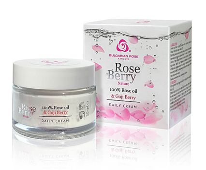Дневен крем Rose Berry Българска роза с розово масло и годжи бери