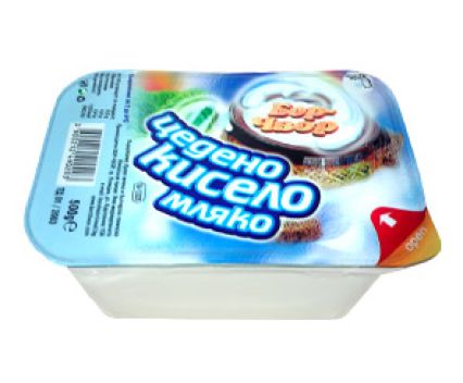 Цедено кисело мляко Бор Чвор